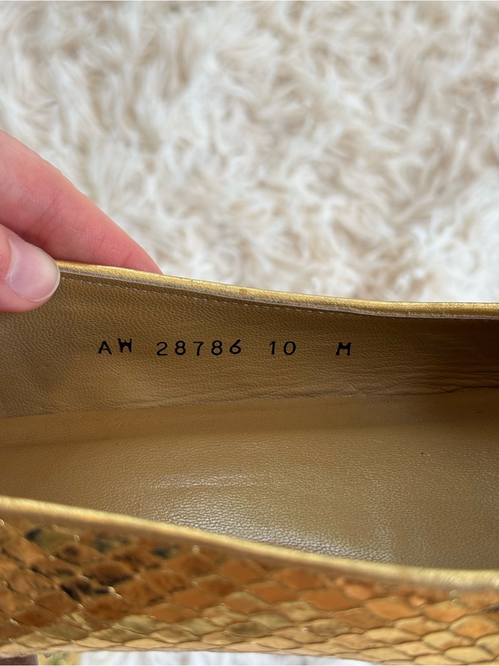 Stuart Weitzman Gold Snakeskin Ballet Flats Cap Toe Bow Leather Size 10 M - Picture 6 of 7